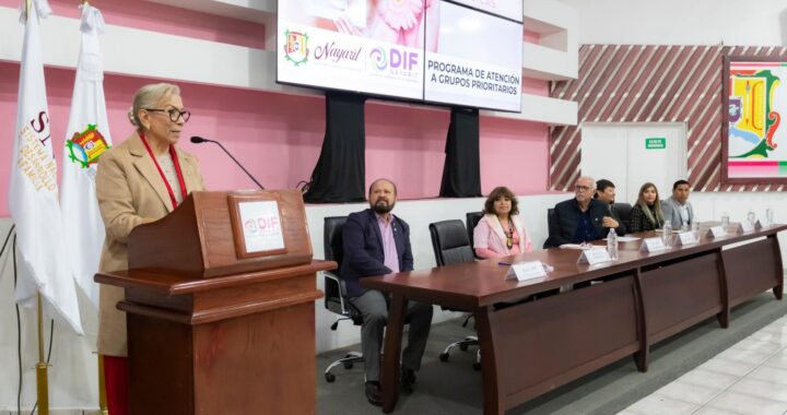 Gobierno del estado y DIF Nayarit se solidarizan con mujeres con cáncer de mama.