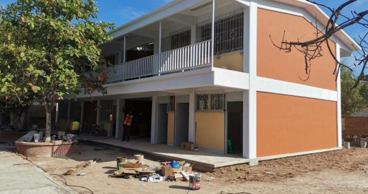 PARA LOS NIÑOS, ESCUELAS DIGNAS EN SANTIAGO IXC NAYARIT;MANQ.