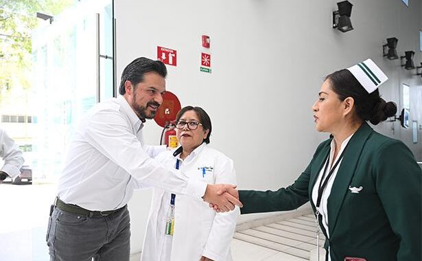 Inauguran IMSS y gobierno de Chiapas área remodelada de hemodiálisis y quirófanos de la UMAA en Tuxtla Gutiérrez.