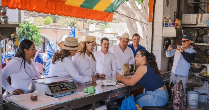 INTENSA GIRA DE IVIDELIZA POR IXTLÁN DEL RÍO.