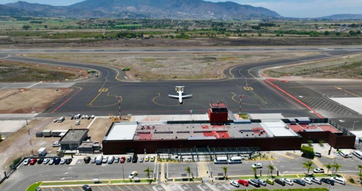 Nayarit inicia una nueva era de conexión aérea con vuelo de prueba hacia Los Ángeles.