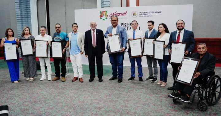 Encabeza el gobernador del estado, Miguel Ángel Navarro Quintero, Premio Estatal de Periodismo 2024.