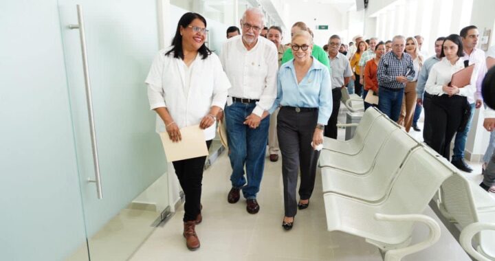 Tuxpan tiene nuevo Hospital Comunitario, hoy fue entregado por el gobernador del estado y su esposa.