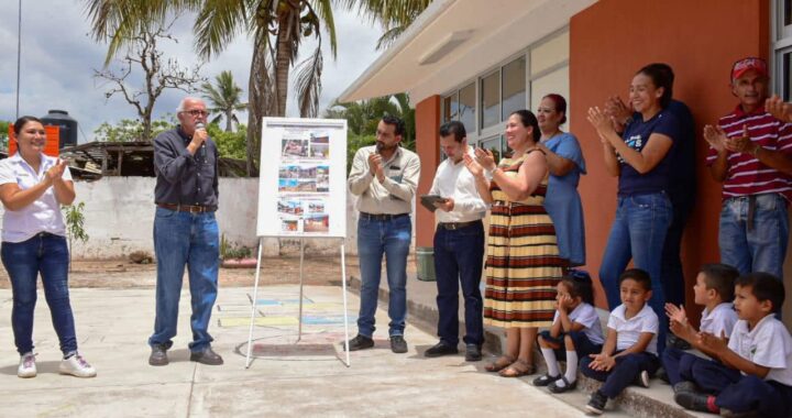 Encabeza Miguel Ángel Navarro Quintero, intensa gira de trabajo por el norte de Nayarit.