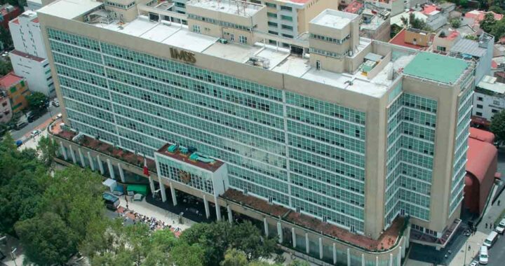 El IMSS exhorta a combatir la corrupción y a evitar problemas legales.