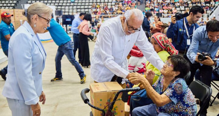 Apoya DIF Nayarit la economía y salud de las familias con la entrega del PAB.