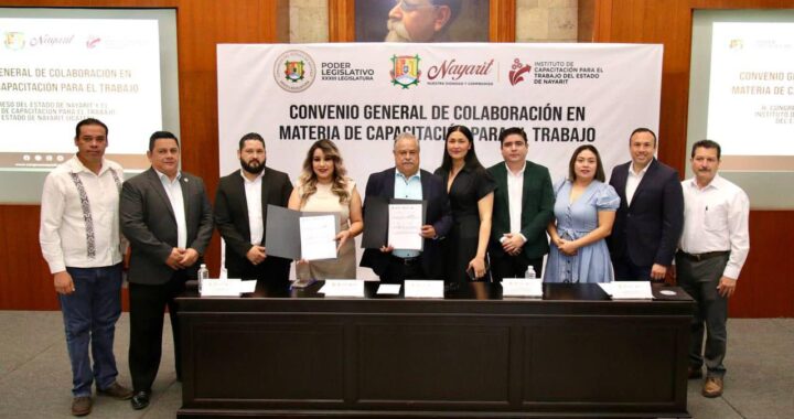 Firma Congreso convenio de colaboración con ICATEN.