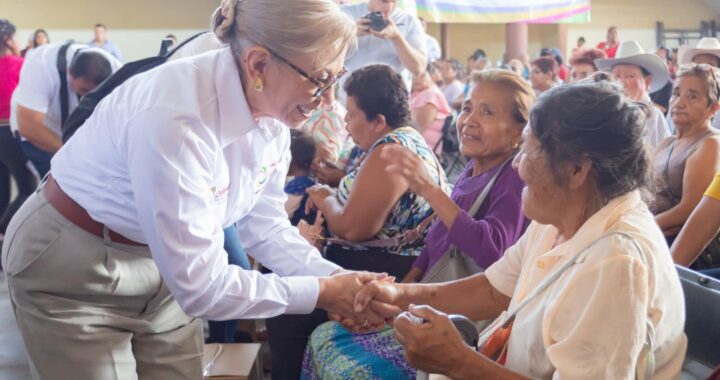 Entrega Beatriz Estrada Martínez 658 mil dotaciones alimentarias a quienes más lo necesitan.