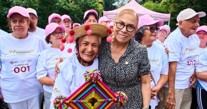 Impulsa Beatriz Estrada bienestar y salud de personas adultas mayores con las Olimpiadas de Oro.