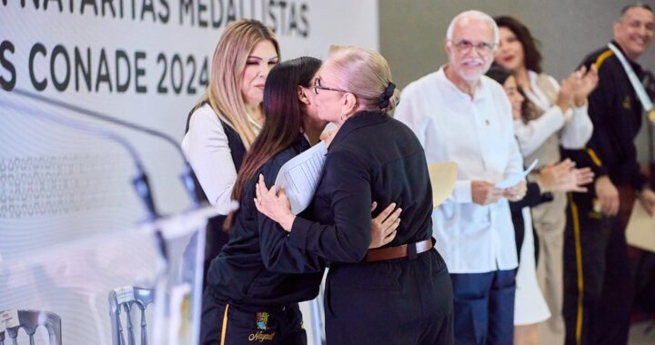 Reconoce Beatriz Estrada talento de medallistas nayaritas.