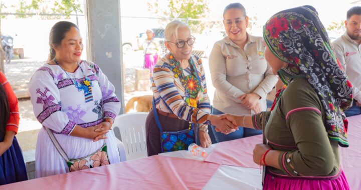 Beatriz Estrada ha beneficiado a más de 13 mil familias con capacitaciones para un mejor futuro.