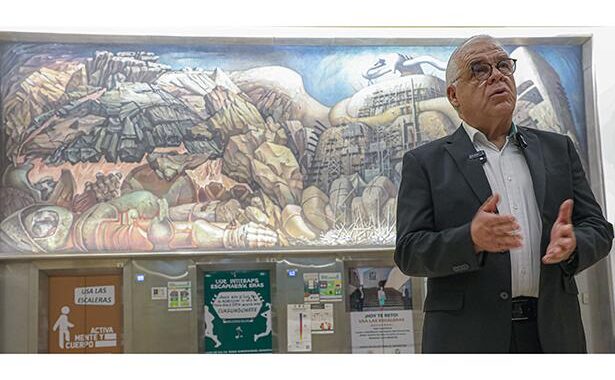 Conmemora IMSS 74 años de la inauguración de su Edificio Central, laboran más de mil 250 trabajadores.