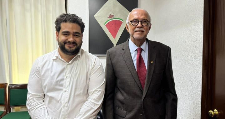 GOBERNADOR DR. NAVARRO QUINTERO SOSTIENE REUNIÓN CON JUAN PABLO DE BOTTON FALCÓN.