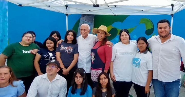 GOBERNADOR DEL ESTADO CONVIVE Y FELICITA A PARTICIPANTES DEL PROYECTO DE MURALES EN TEPIC.