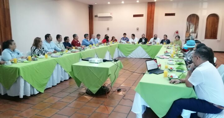 Sostiene titular del IMSS Nayarit reunión de trabajo con integrantes del Consejo Coordinador Empresarial.