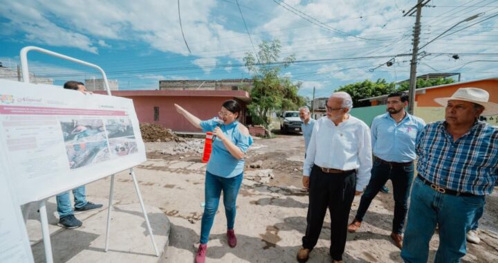 NAVARRO QUINTERO RECORRE COLONIAS DE TEPIC PARA REHABILITAR SERVICIOS PÚBLICOS!