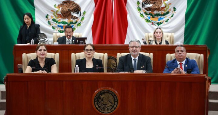 Concluye Congreso comparecencias de funcionarios sobre el Tercer Informe de Gobierno.