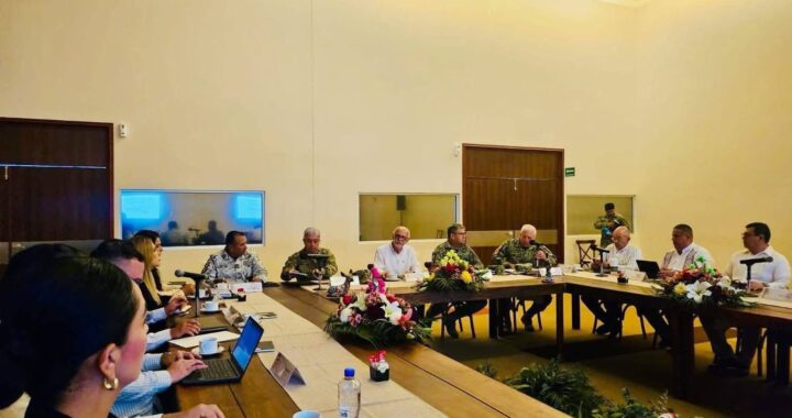 Bahía de Banderas, sede de la Mesa Estatal de Paz y Seguridad ; reconocimiento al trabajo en materia de seguridad.