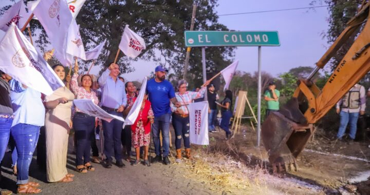 Héctor Santana arranca construcción del Arco de ingreso a El Colomo ; identidad y orgullo para la Sierra de Bahía.