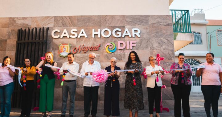 Miguel Ángel Navarro y Beatriz Estrada inauguran la nueva Casa Hogar del DIF Nayarit.