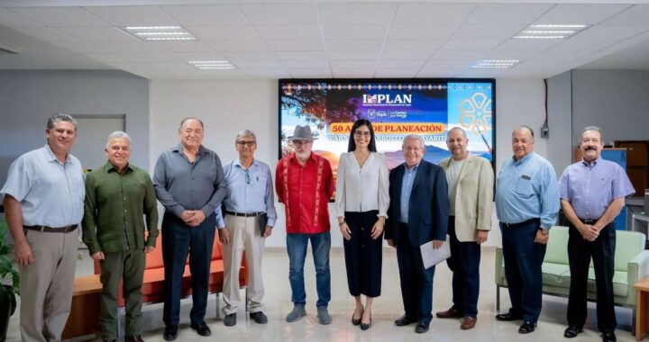 Reconoce Geraldine a quienes fueron pieza clave para el desarrollo de Nayarit.