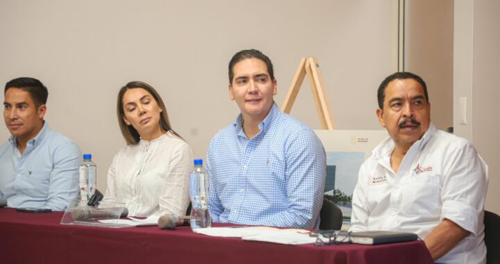 El deporte es nuestra prioridad”; Héctor Santana presenta proyecto de alberca olímpica en Bahía de Banderas.