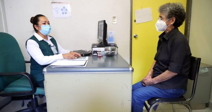 IMSS reconoce labor de sus más de mil 400 endocrinólogos y endocrinólogas en México.