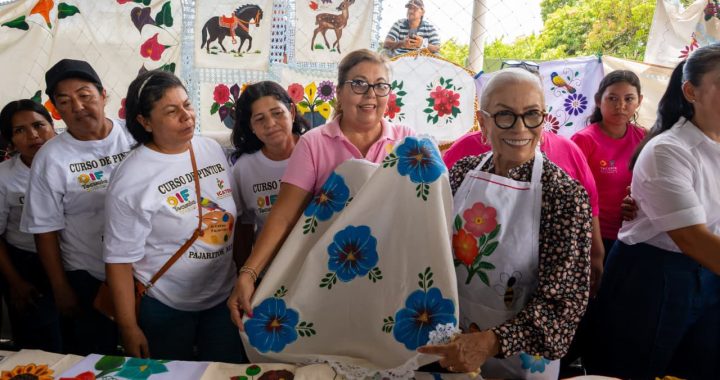 En Tecuala, Beatriz Estrada escribe nuevas historias de esperanza con Latidos del Corazón .