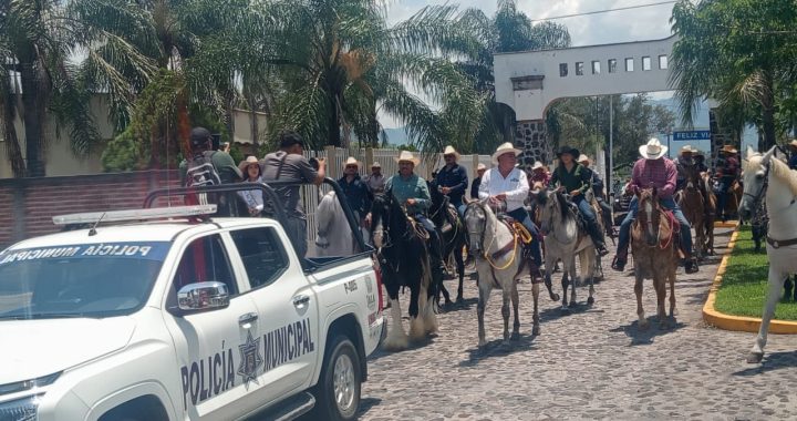Brinda SSPC seguridad en la Ferial del Elote 2025 en Jala .