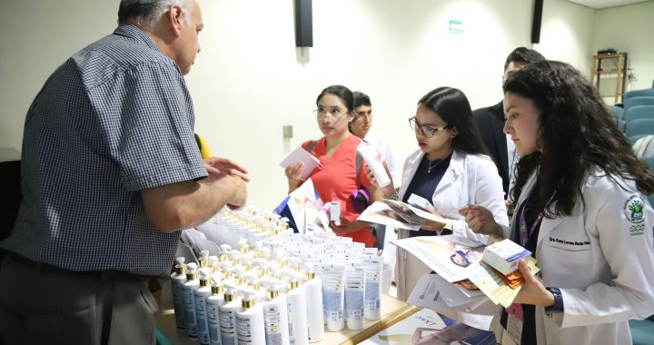 Más del 80 por ciento de la radiación que recibe la piel ocurre en la niñez, el cuidado debe comenzar desde la infancia ; IMSS .