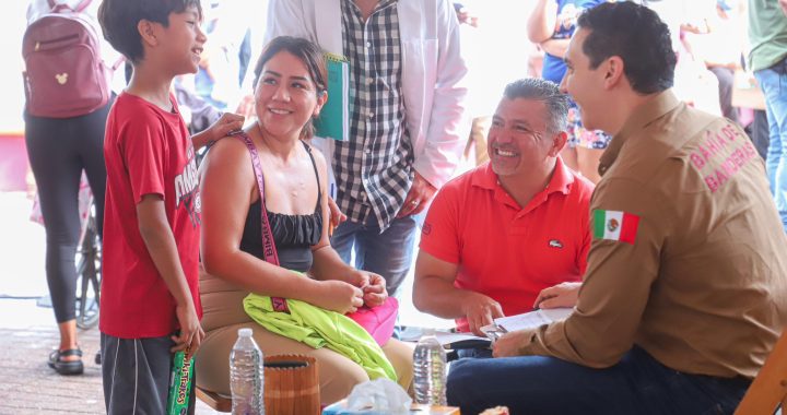 Héctor Santana encabeza la Audiencia Ciudadana número 44 en El Porvenir.