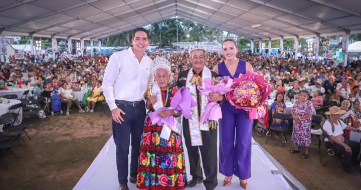 Bahía de Banderas celebró en grande a nuestros abuelitos con más de 5,000 asistentes.