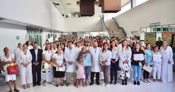 Reconoce IMSS Nayarit a familias por donación de órganos.