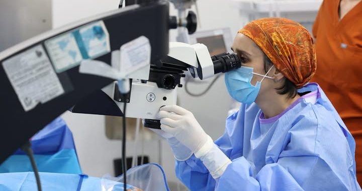 IMSS Hidalgo devuelve la vista a 134 pacientes durante las Jornadas de Oftalmología en la entidad.