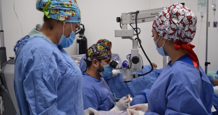 Realiza HGZ No. 33 de Bahía de Banderas jornada histórica con 112 cirugías oftalmológicas.