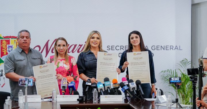 Gobierno de Nayarit presenta programa del CXV Aniversario de la Revolución Mexicana .