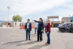 Supervisa Geraldine trabajos de rehabilitación en la Dirección de Seguridad Pública.