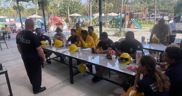 Bahía de Banderas, sede del primer campamento internacional de bomberos en México.