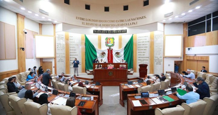 Aprueba Congreso reforma para fortalecer atención a familias vulnerables.