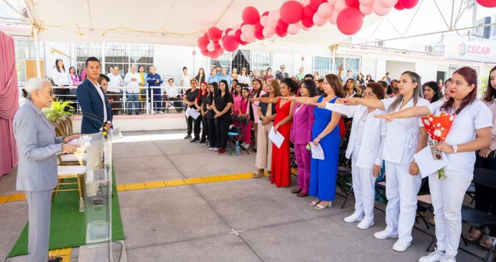 Con capacitación, transforma Beatriz Estrada la calidad de vida de las y los nayaritas.