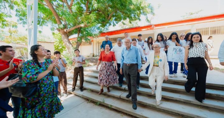 Arranca rehabilitación de la Secundaria Adolfo López Mateos en Mezcales, Bahía de Banderas.