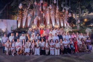 Formalizan su unión 40 parejas en las bodas colectivas de Tepic.