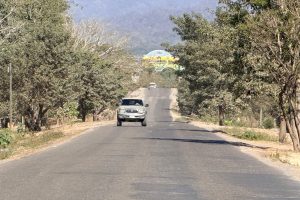 Héctor Santana impulsa rehabilitación de la carretera San José–Valle y nueva carretera Tondoroque–Camino Viejo.