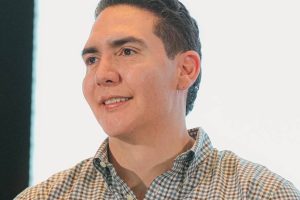 Héctor Santana hace un llamado a la tranquilidad y la normalidad.