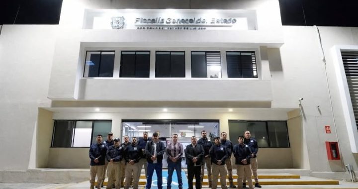 Incentiva Fiscalía General trabajo destacado de agentes y mandos de la AIC.