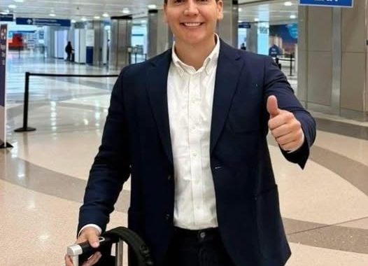 Héctor Santana, promueve turísticamente a Bahía de Banderas en Los Ángeles, California, EUA