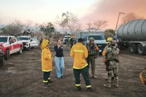 Protección Civil y corporaciones federales refuerzan labores para sofocar incendios en Bahía de Banderas ; Llaman a la ciudadanía a evitar quemas tras los incendios registrados.