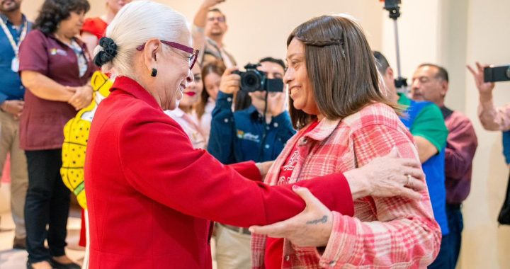 Brinda Beatriz Estrada esperanza y bienestar a mujeres con cáncer.