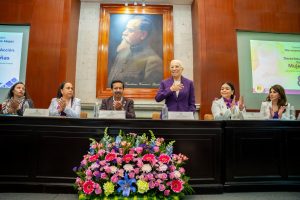 Impulsa Beatriz Estrada el empoderamiento de las mujeres nayaritas.