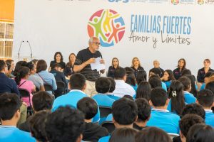 Arranca en Nayarit el programa “Familias Fuertes: Amor y Límites” para fortalecer el entorno familiar.